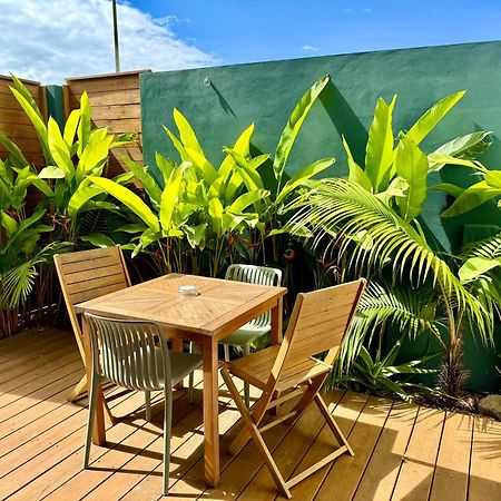 Aloes - Villa Salba. Panoramic View. L'Etang-Sale Экстерьер фото