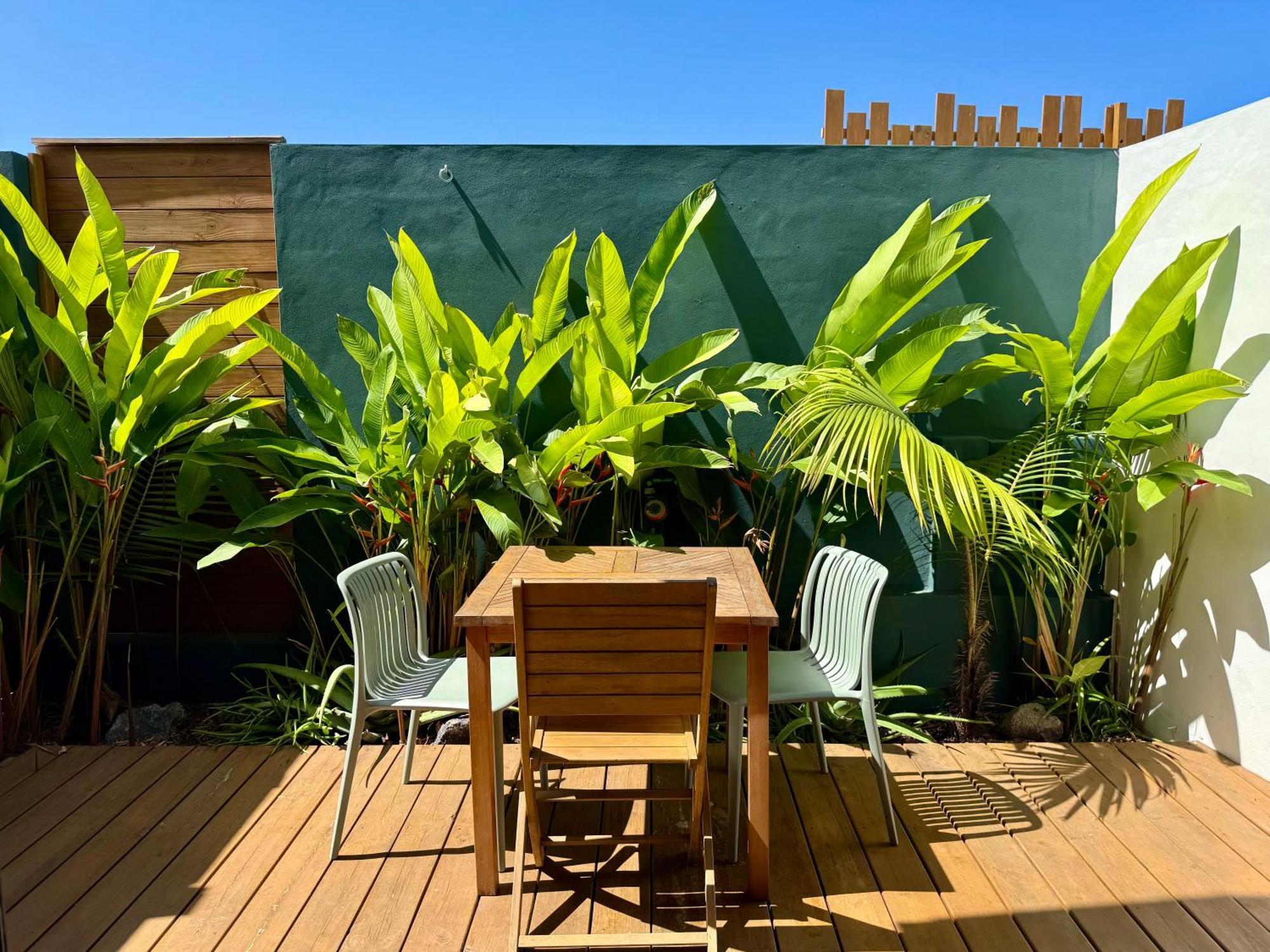Aloes - Villa Salba. Panoramic View. L'Etang-Sale Экстерьер фото